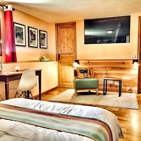 Chambre D'Hotes La Grange Des Ecrins Chabottes Exterior photo